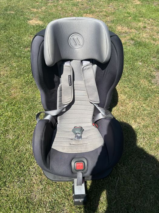 Fotelik Avionaut glider isofix 9-25kg.