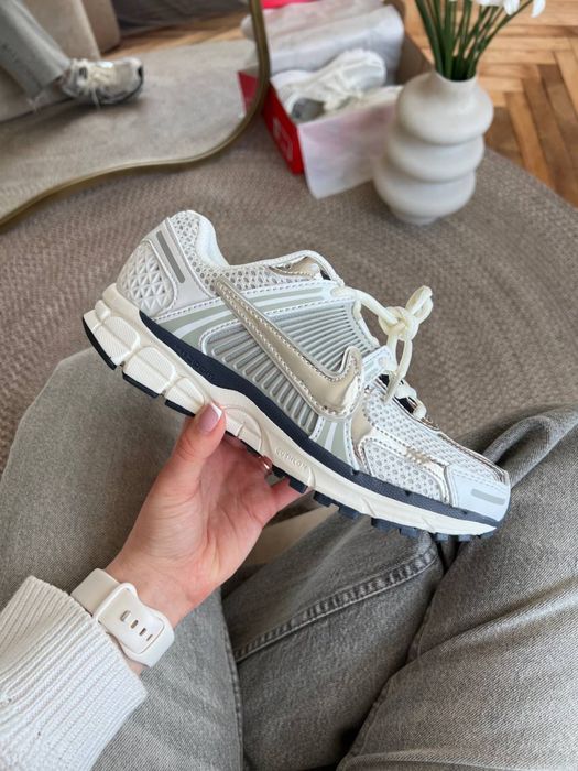 Nike Vomero 5 Photon Dust Metallic, Найк Вомеро