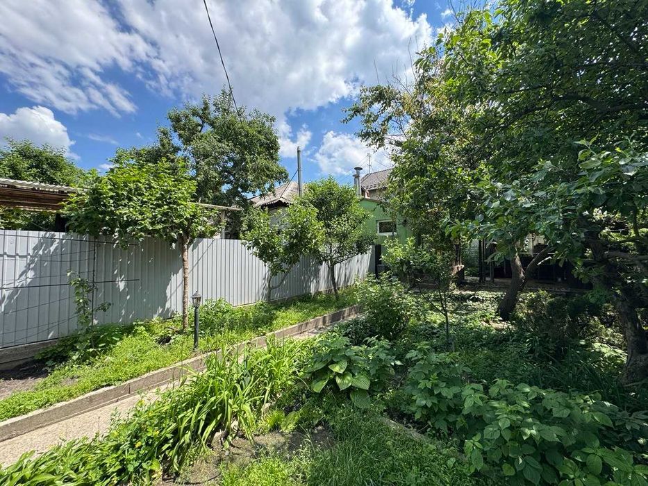 Продаж частини будинку в Києві, Голосіївський рн вул. Горяна.