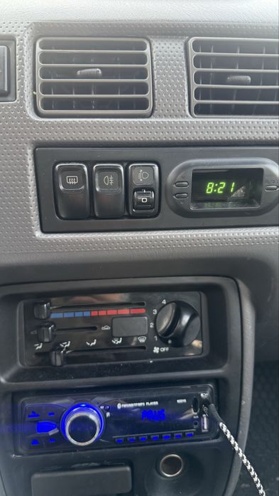 MAZDA em bom estado