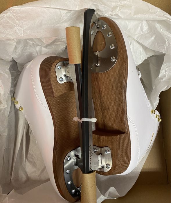 Łyżwy damskie Roces Nirvana R. 42