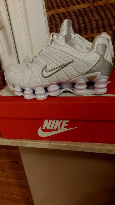 Obuwie sportowe Nike 39