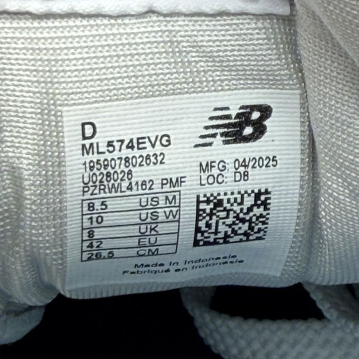 ОРИГІНАЛ Чоловічі Кросівки New Balance 574 41.5 45.5 ML574EVG з США