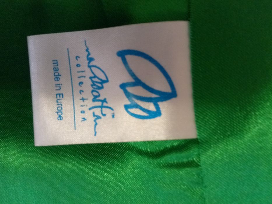 Продам весняний плащ кашемірове