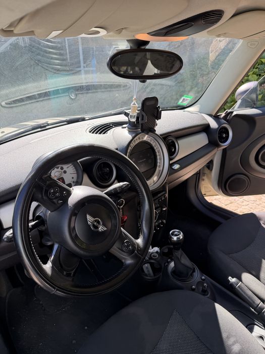 MINI Cooper (Hatchback) R56