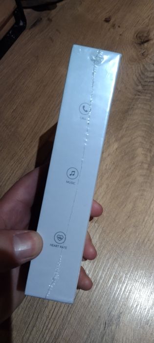 Smartwatch 1 szt została Senbono Amoled czarny nowy