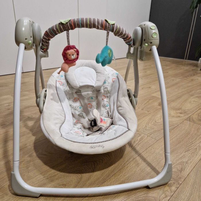 Espreguiçadeira musical para bebé