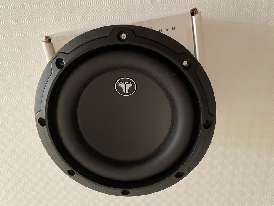 Subwoofer JL Audio 6W3 v3 NOVO