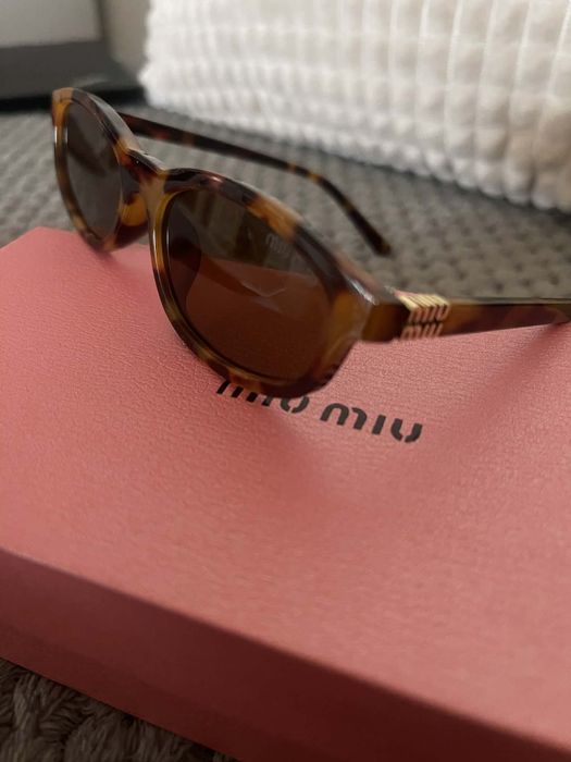Okulary Miu miu.
