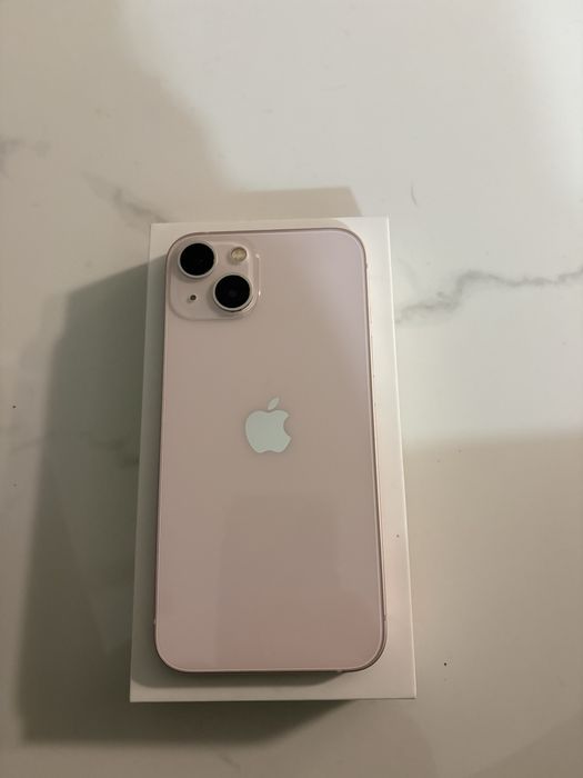 Sprzedam iPhone 13