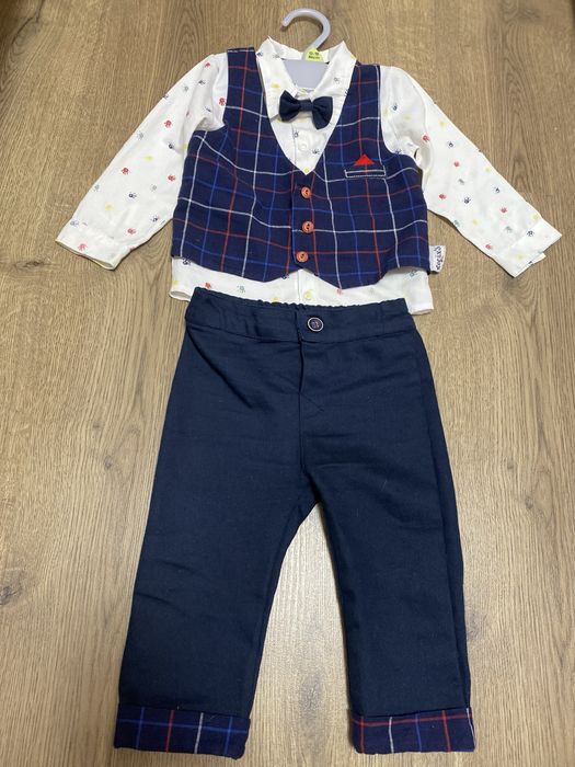Стильний костюмчик на хлопчика