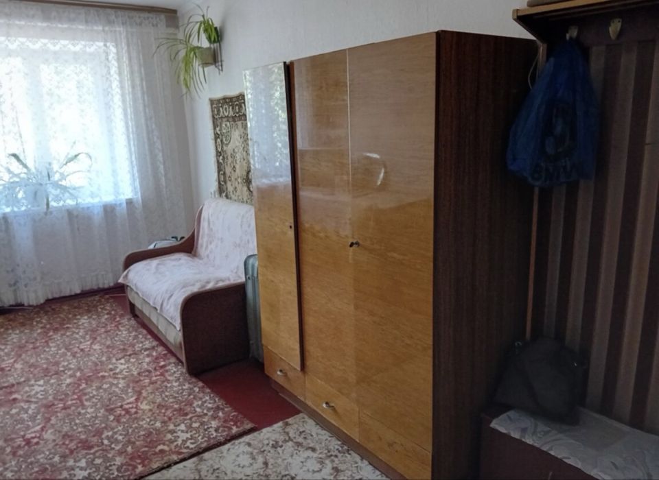 Продажа комнаты в общежитии на Космонавтов