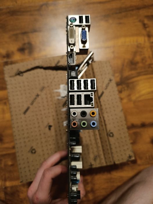 Płyta główna Gigabyte Ga-h55m-s2h (krzywe piny)