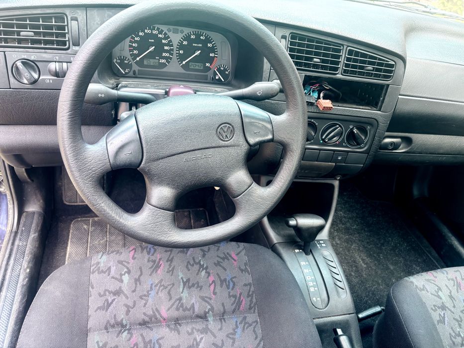 GOLF 3 1.8 Automat tylko 50 tys przebiegu