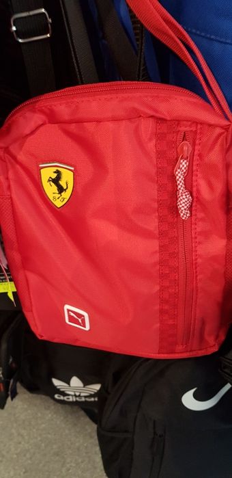 Saszetka  puma ferrari