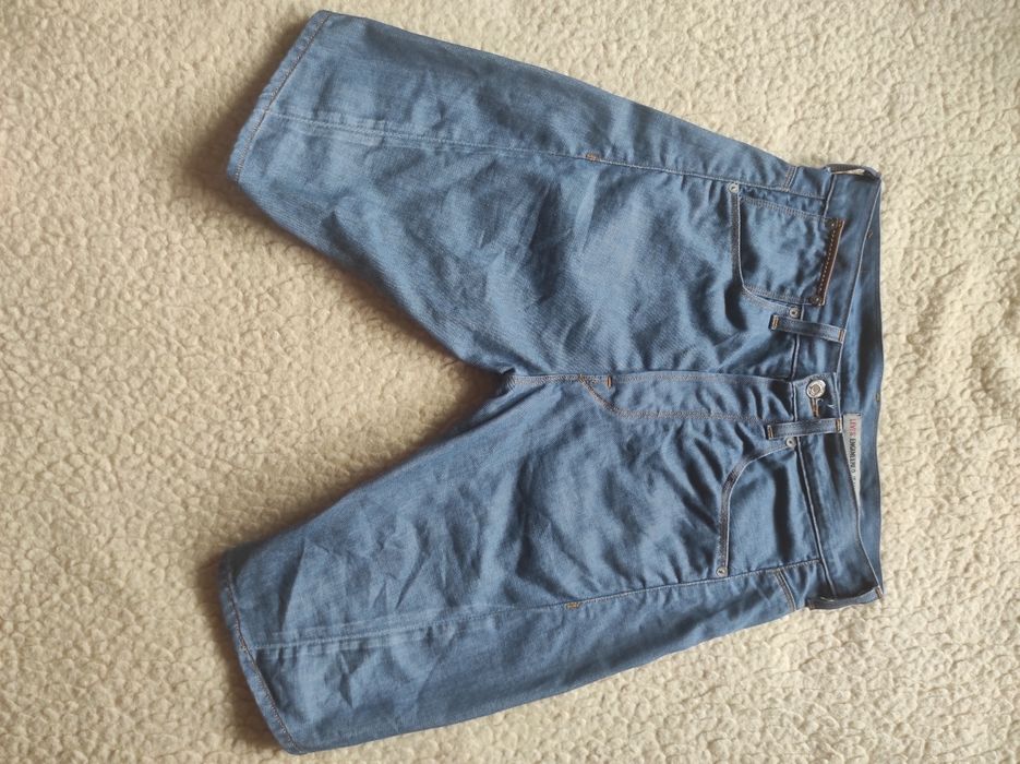 Шорти Levis Engineered