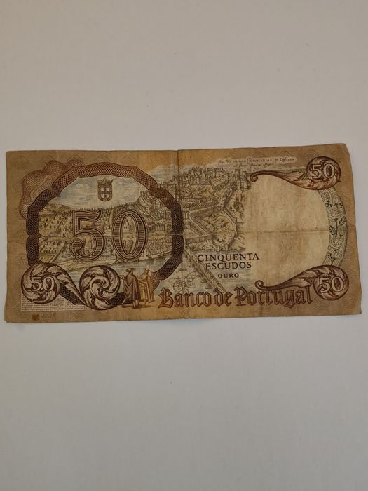 Nota do banco de Portugal 50 escudos  ouro de 1964