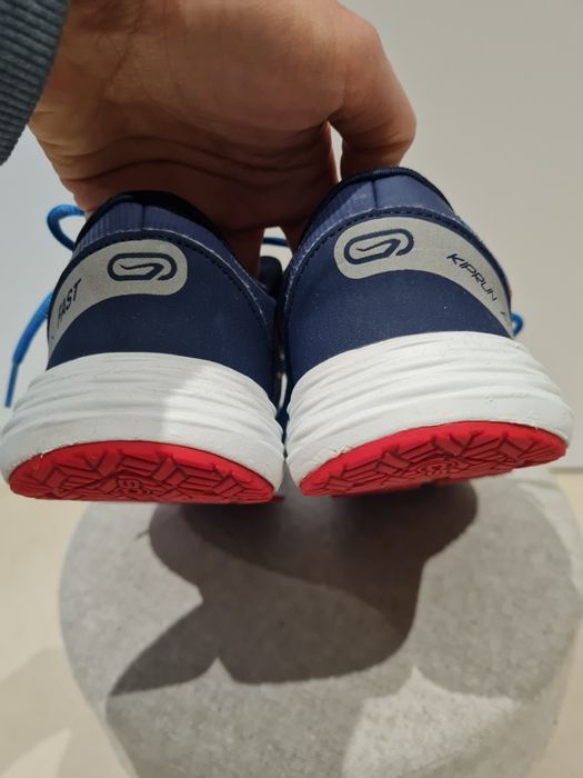 Buty do biegania, adidasy, Kalenji Kiprun fast, r. 37