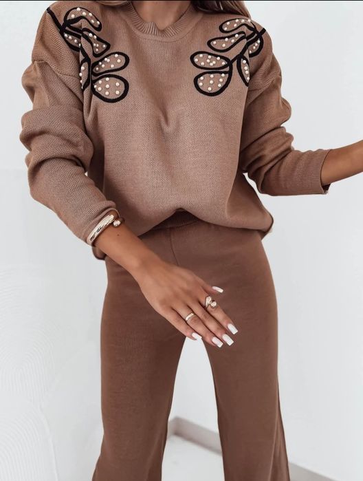 Komplet damski dzianinowy