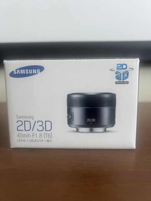 NX 45mm 1.8 (2D;3D)