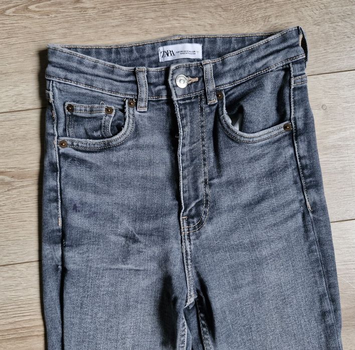Spodnie * Jeansy * Zara * EUR 34 * Oryginał *