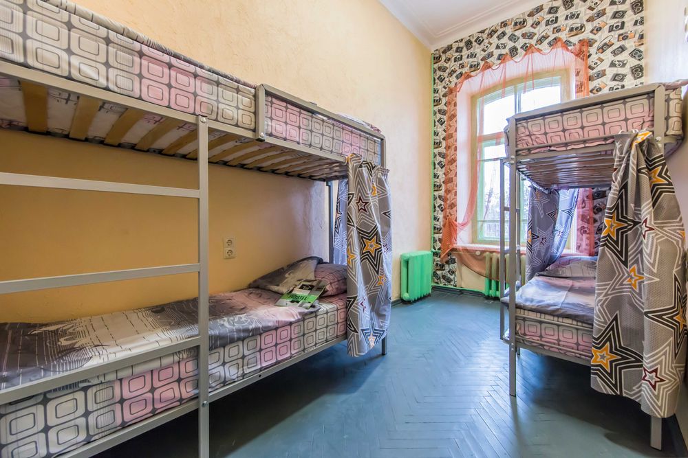 Хостел! Світло та опалення є!  Доба 250 грн, 10 хвилин м.Вокзальна!