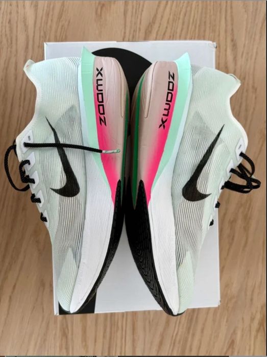Nike Vaporfly next 4% (Novas)
