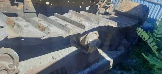 Для ЧТЗ Т-130 Т-170 гусениця звичайна, болотна 44 башмаки, комплект