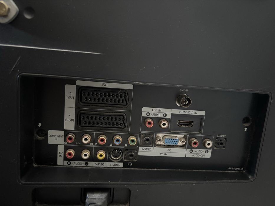 Sprzedam telewizor marki samsung