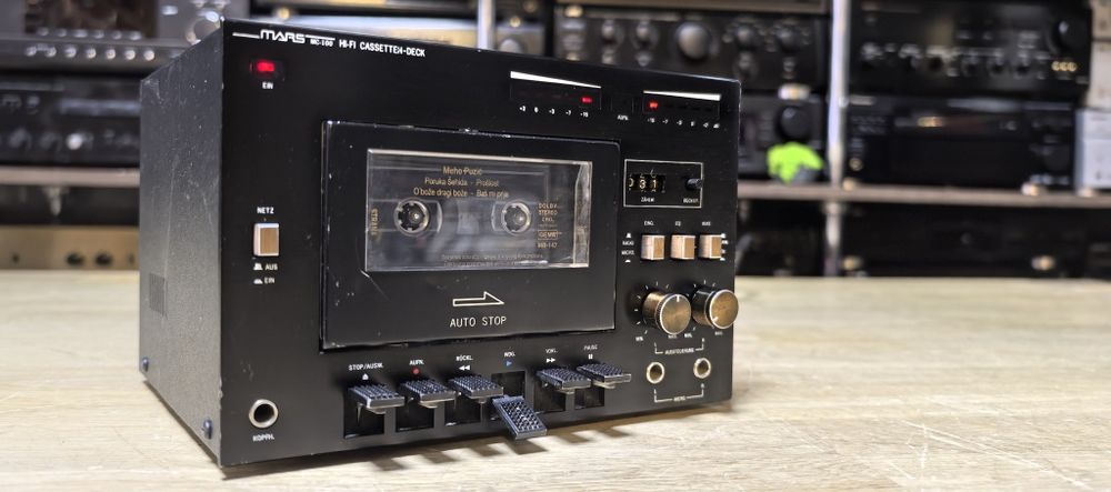 Касетний програвач Mars MC-100