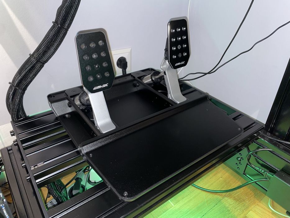 Simagic P500 - pedały manipulatory - mało używane