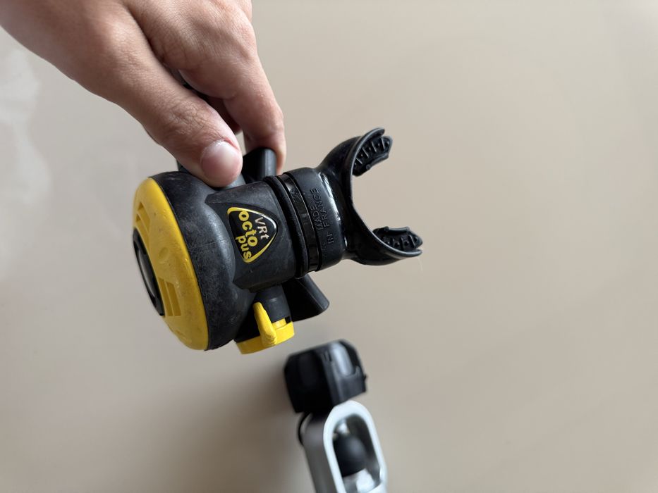 Regulador Apeks e octopus Beuchat