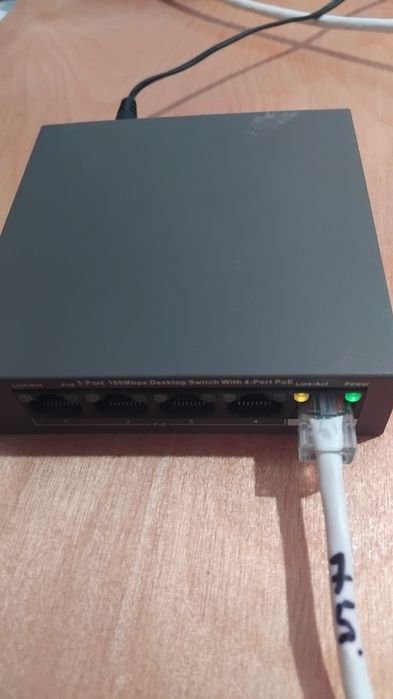 Десктоп світч Tenda 5 port