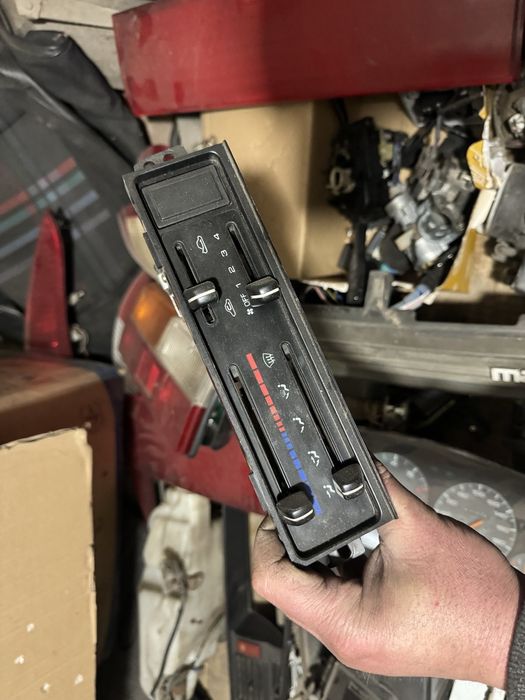 Блок управління пічки Мазда 626 GD