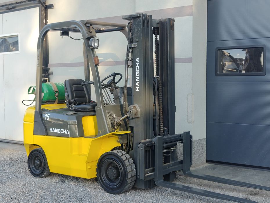 Wózek Hangcha 1.8T Lpg 2008r Triplex 4.5m 4 Sekcja Silnik Nissan