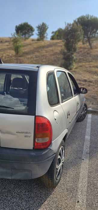OPEL CORSA B 1.0 -- Motor 3 Cilindros único, 130 MIL KM! — photo 2