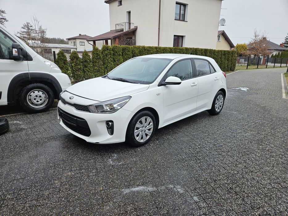 Kia  Rio  1.2b 16v
