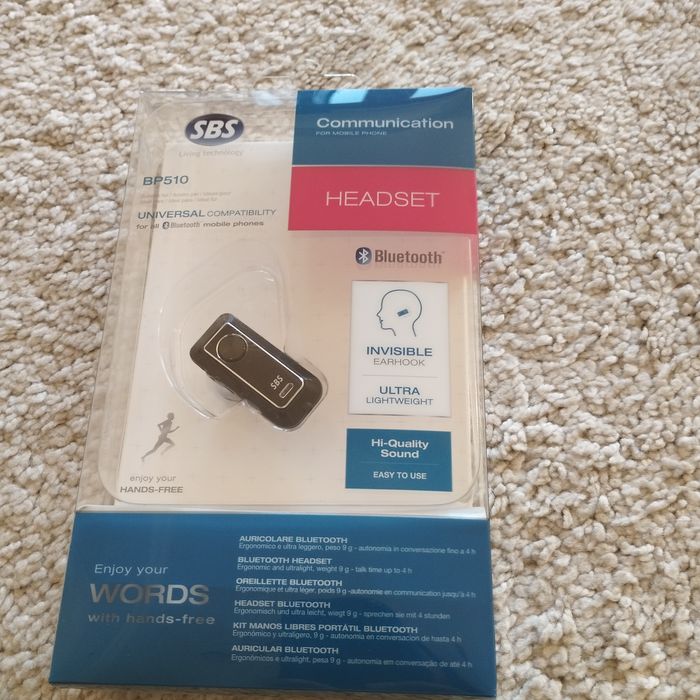 Running Earphones - Bluetooth

New, in box.64739828102273120