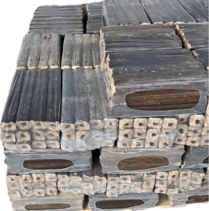 Дрова, брикет-пінікей, пелет