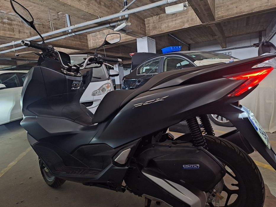 Honda PCX 2021 125  impecável