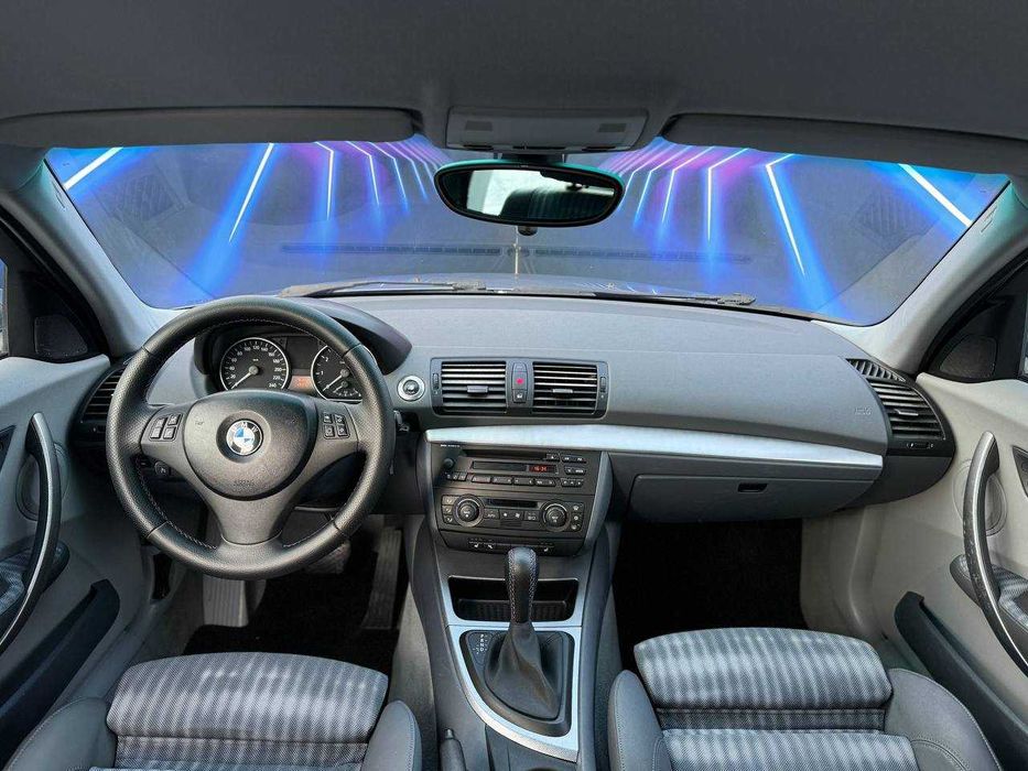 BMW 120i 2005, 2.0 бензин, автомат