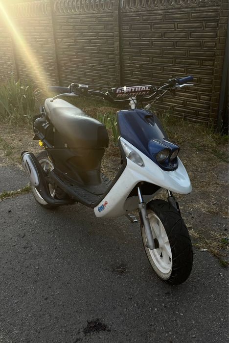 Yamaha Rocket spy