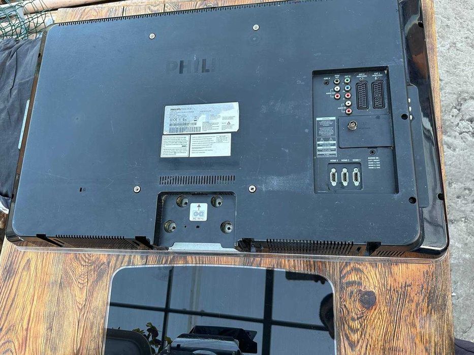 Продам телевизор монитор ПК Philips S Q522.1E LB, Philips 22PFL3403/10