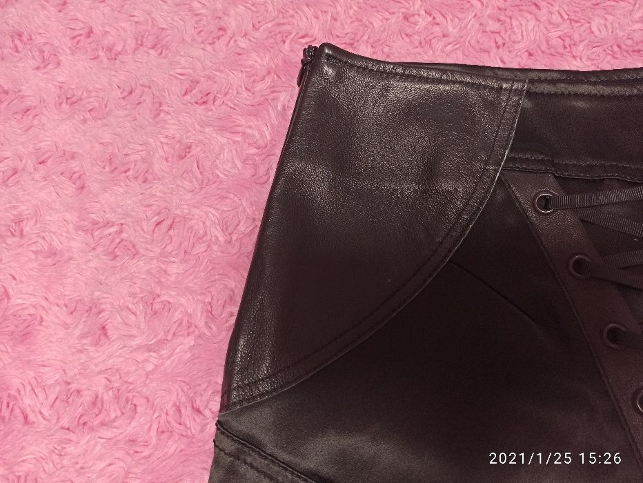 Юбка по фигуре зауженная (футляр -карандаш)