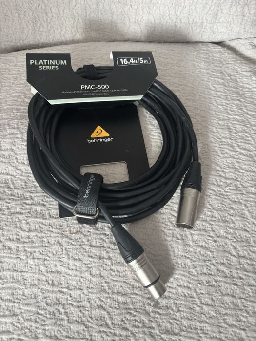 Cabo Behringer PMC-500 XLR ( 5 metros )64740946637059121