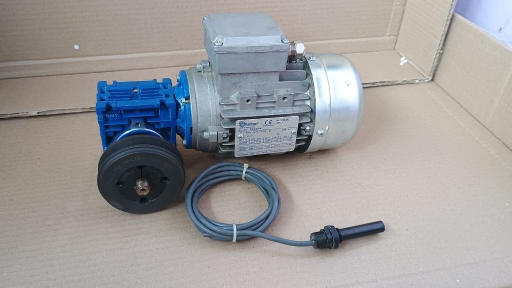 Мотор редуктор Motovario Nmrv 030