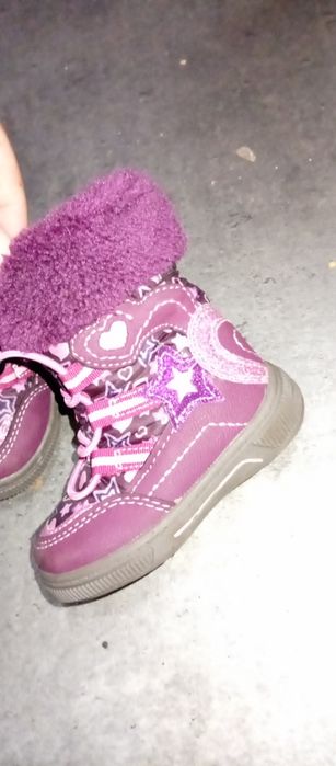 Buty zimowe  19  ocieplane Deichmann stan idealny