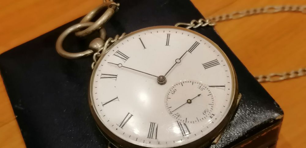 Relógio bolso cilindro em prata huit trous en rubis