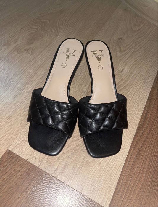 Женские сабо Venturini