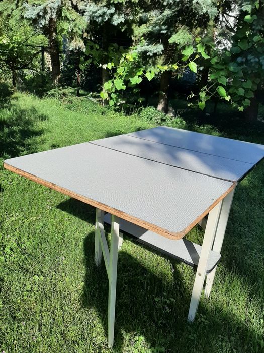 Stolik rozkładany typ 1454 PRL